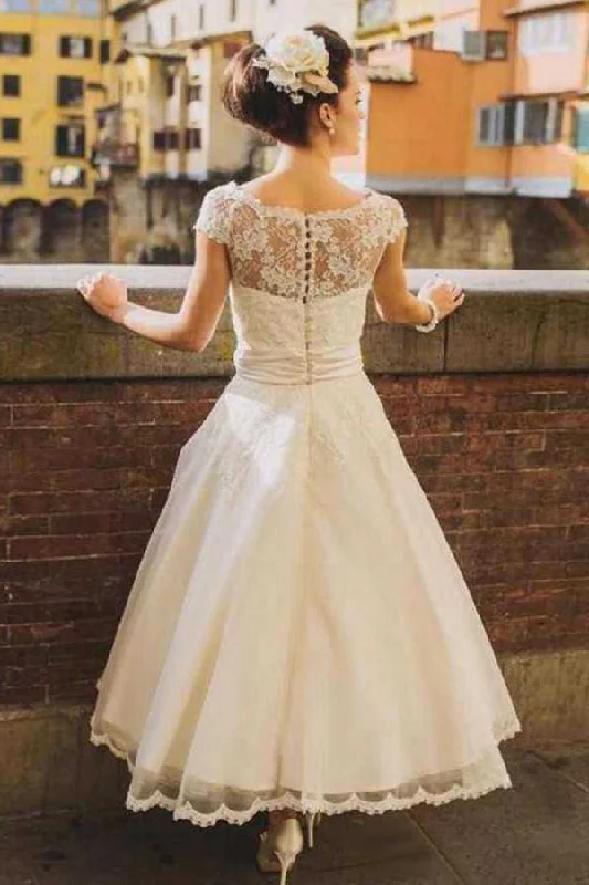 Princess Tea-Length Tulle Wedding Dresses With Appliqued Flowers WD684